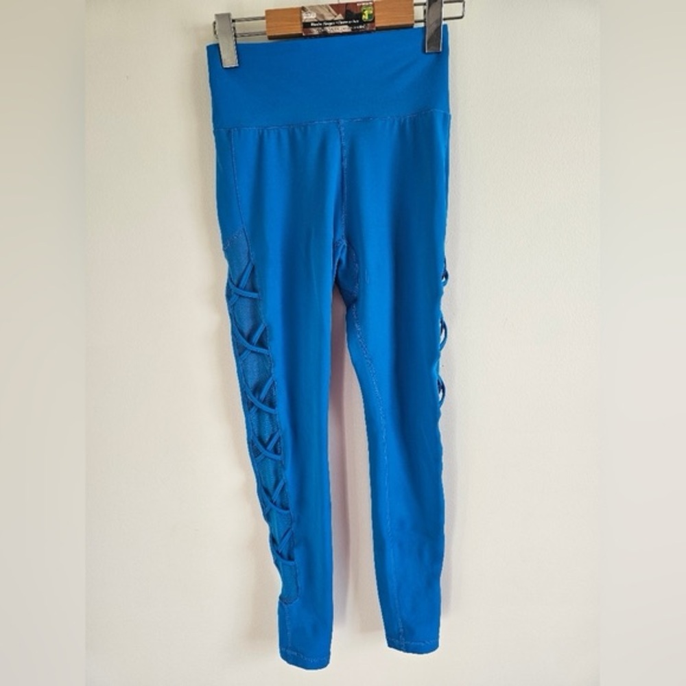 Blue Buff Bunny Leggings